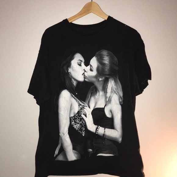 Spencer's Other - Faded Black - 2 Women Kissing Graphic T-Shirt